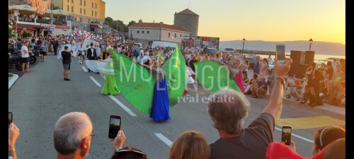 Thumbnail 6243448 - 14