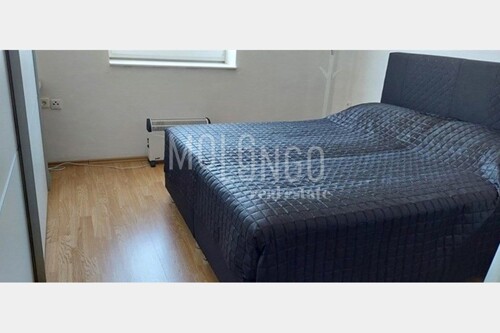 Thumbnail 6243448 - 9