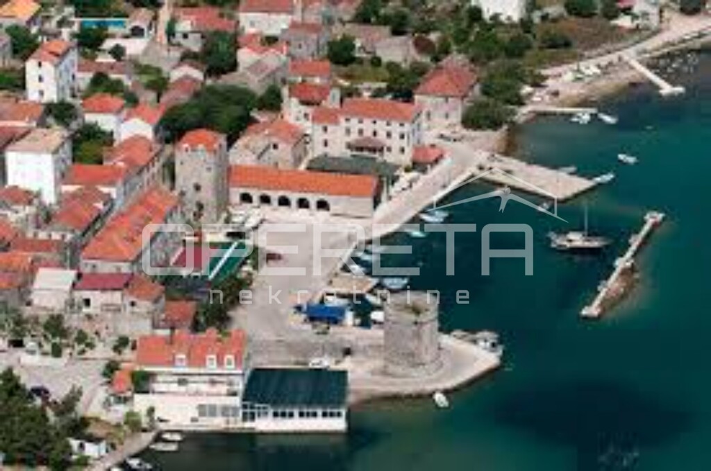 Image 6243587 - 7