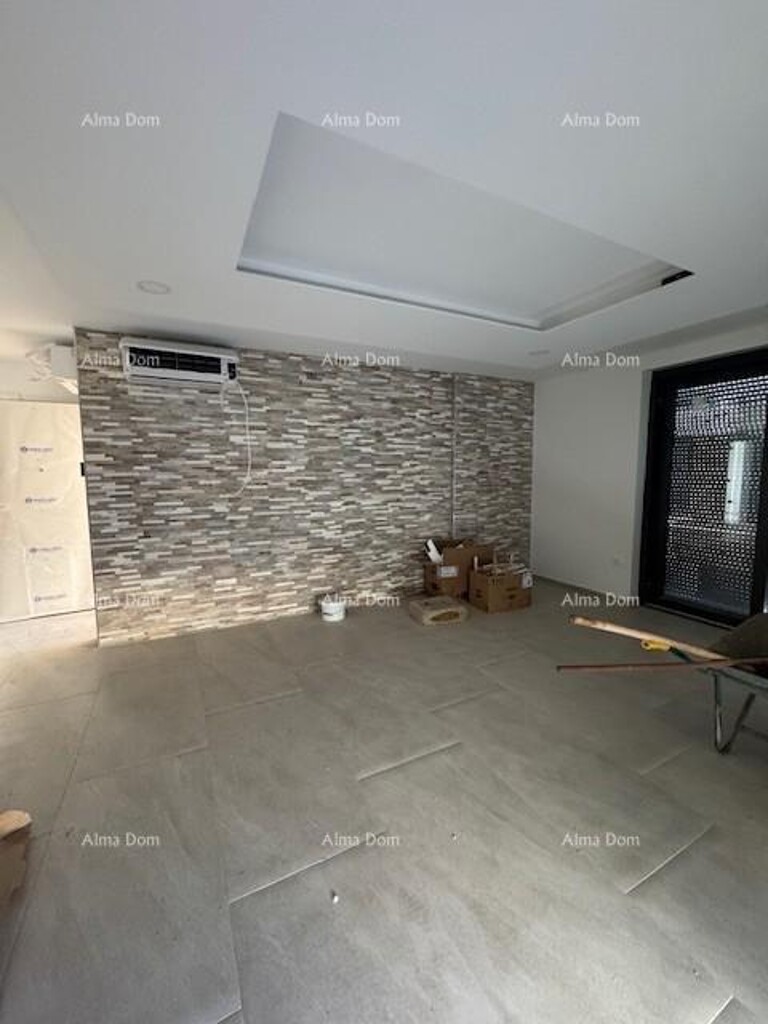 Image 6243600 - 7