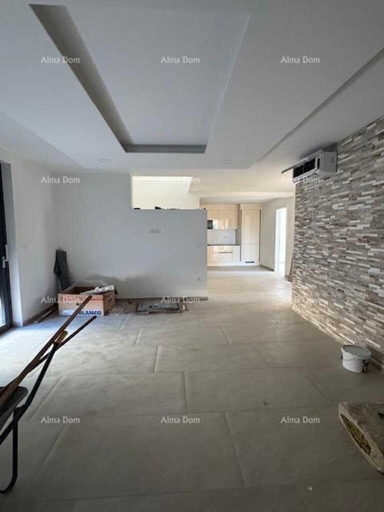 Image 6243600 - 9