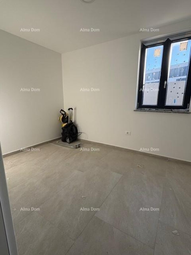 Image 6243600 - 15