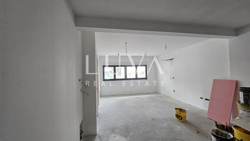 Image 6243617 - 3