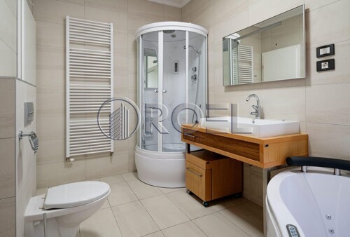 Thumbnail 6243742 - 8