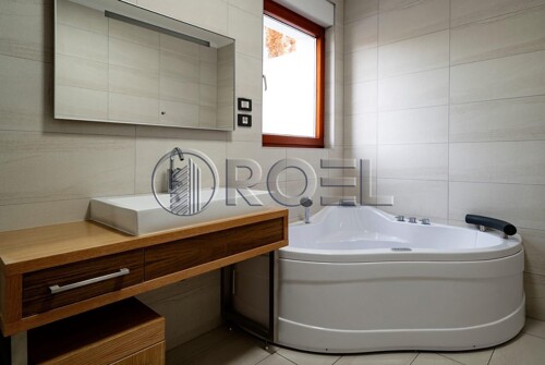 Thumbnail 6243742 - 6