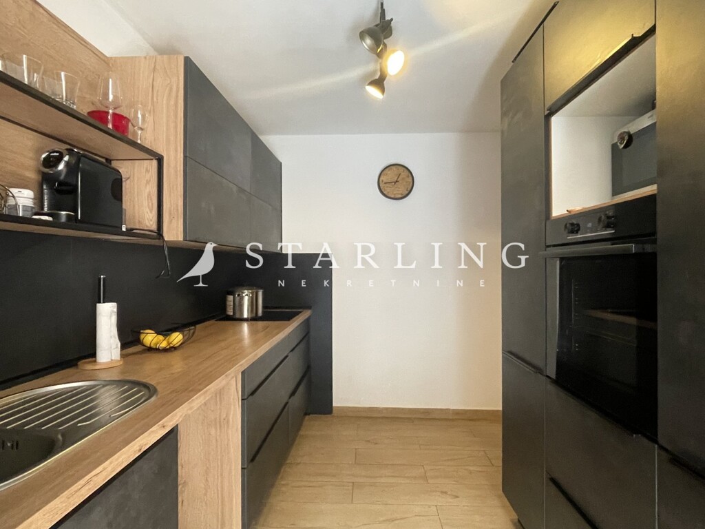 Image 6244327 - 8