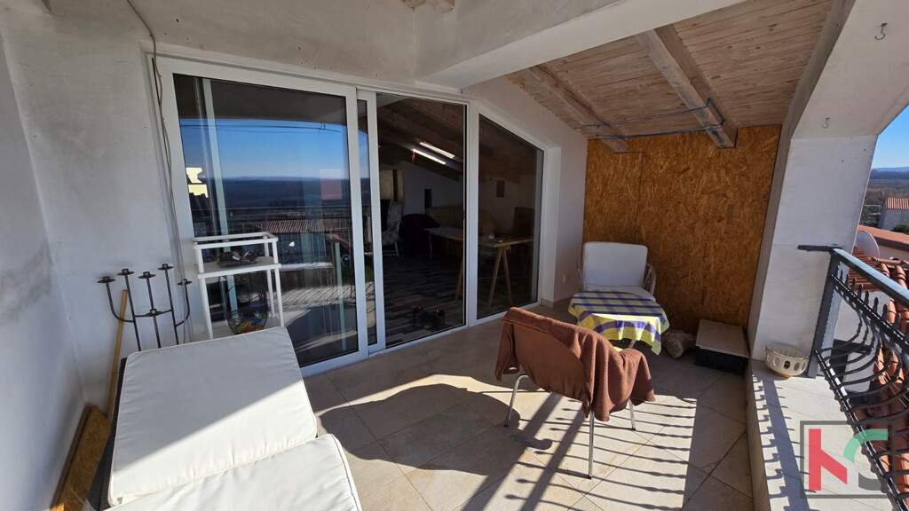 Image 6244336 - 8