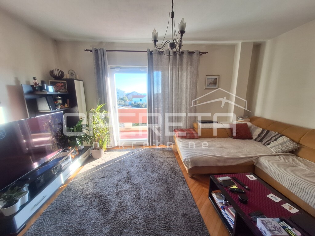 Image 6244730 - 4