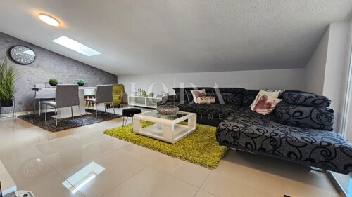 Thumbnail 6244849 - 17