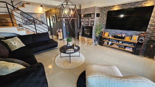 Thumbnail 6244849 - 5