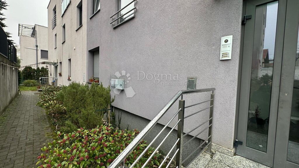 Image 6244884 - 25