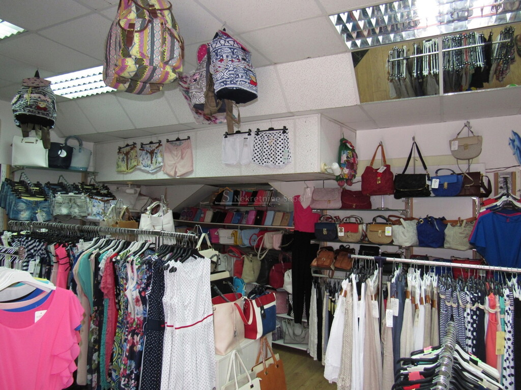 Image 6244923 - 7