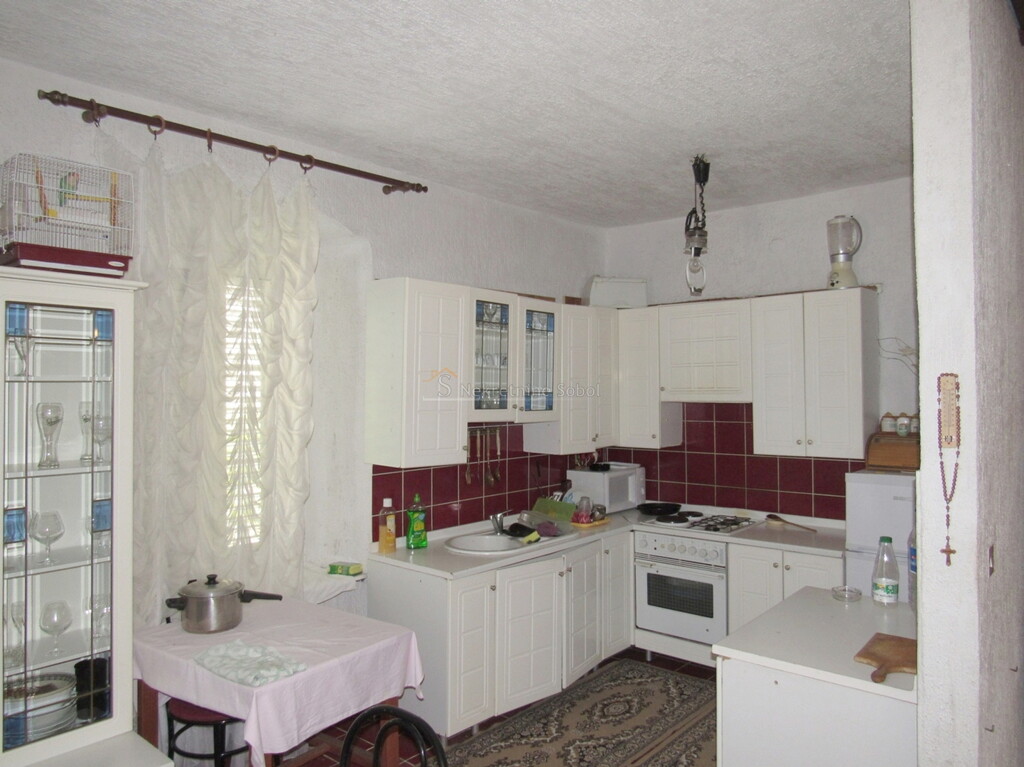 Image 6244923 - 10