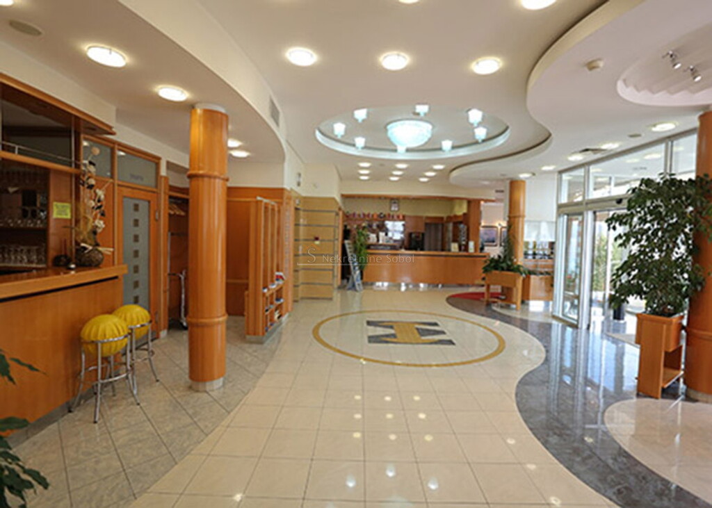 Image 6244945 - 8