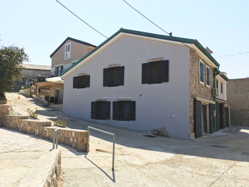Thumbnail 6245012 - 4