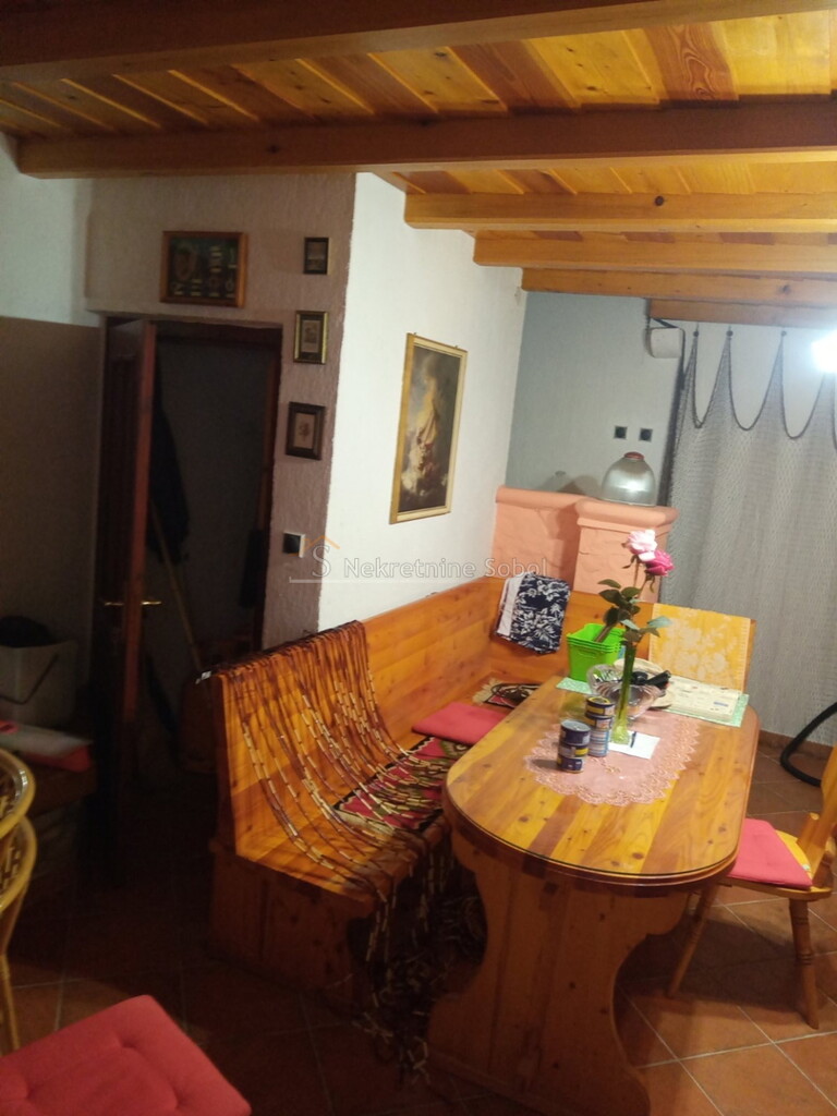 Image 6245014 - 10