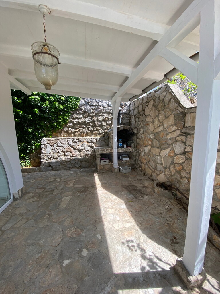 Image 6245035 - 10