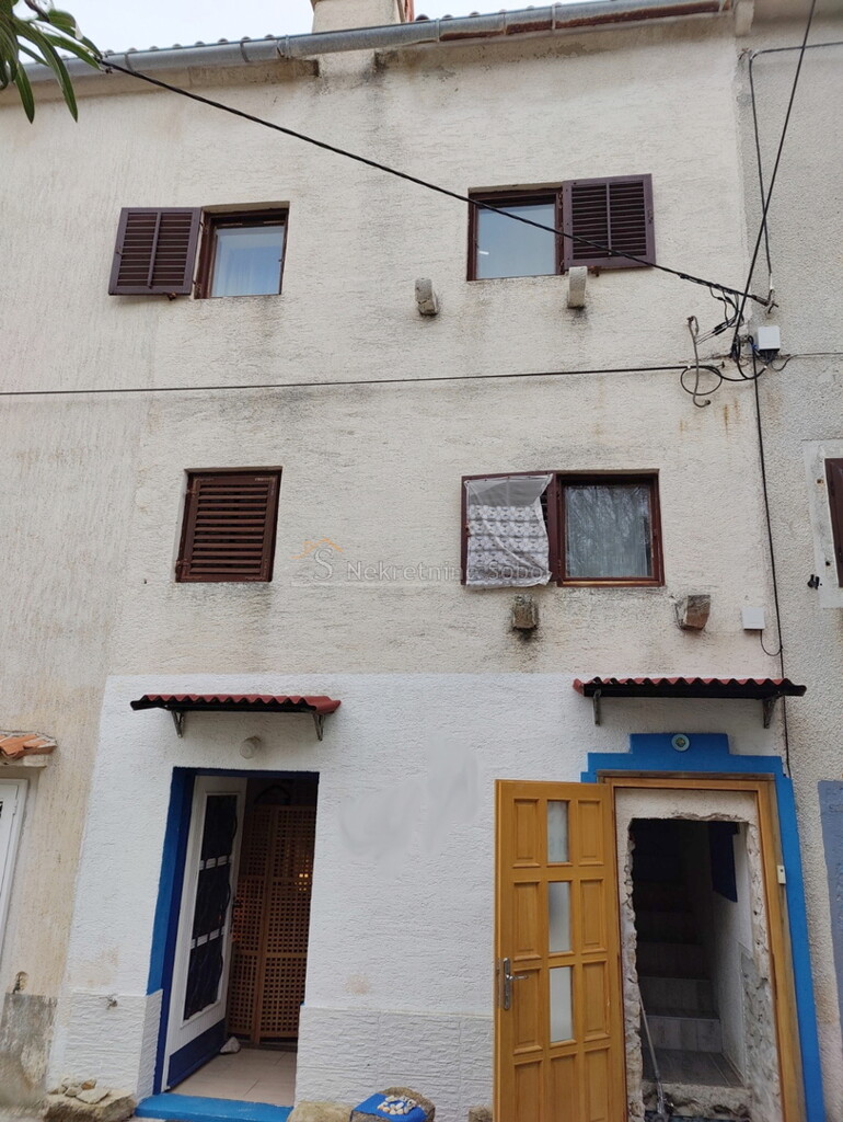 Image 6245036 - 1