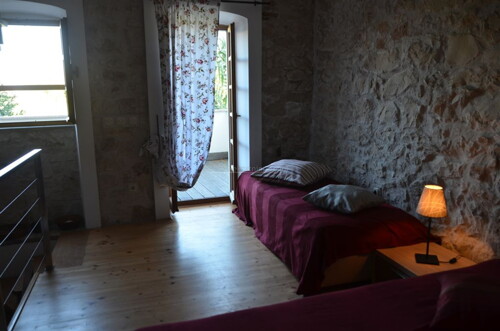 Thumbnail 6245102 - 9