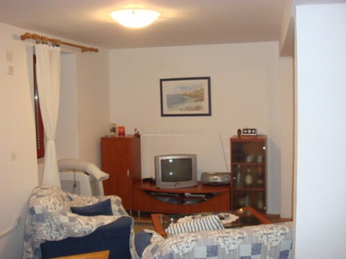 Thumbnail 6245156 - 12