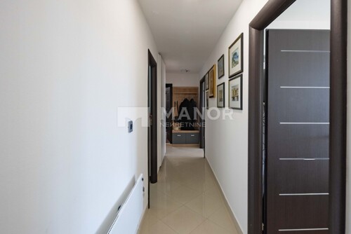 Thumbnail 6245359 - 16