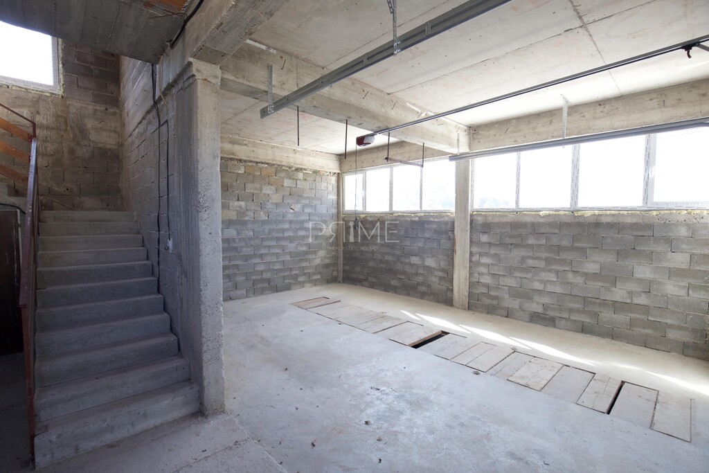 Image 6245591 - 9