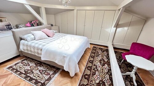 Thumbnail 6245800 - 3