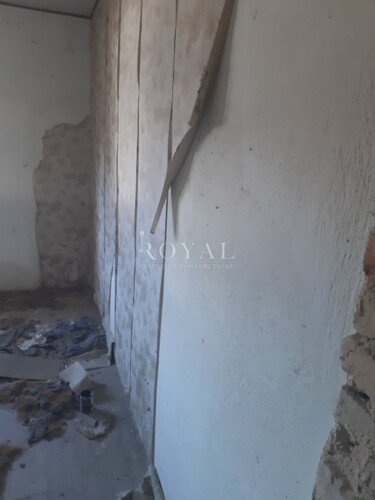 Thumbnail 6245878 - 12
