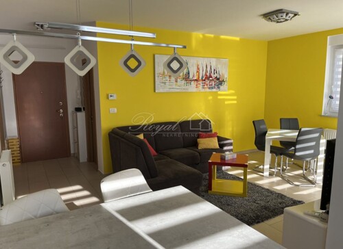 Iznajmljuje se moderan stan u novogradnji – Srdoči, 60 m²