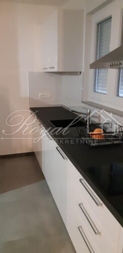 RIJEKA, MARTINKOVAC - Stan 1S+DB sa terasom