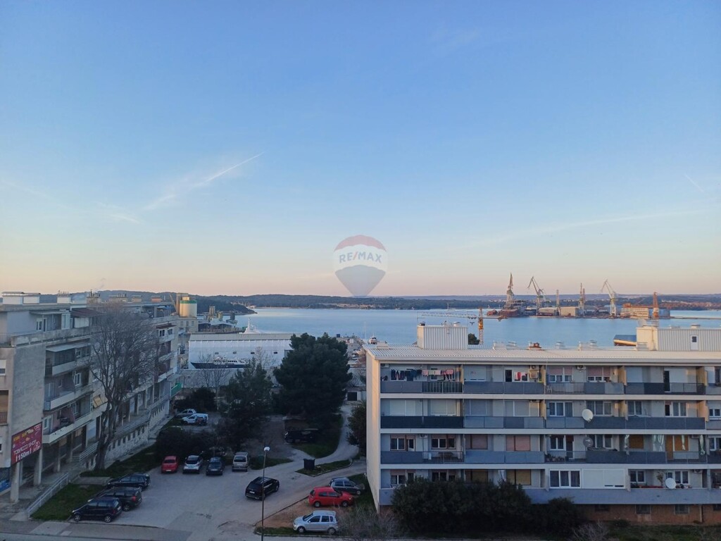 Image 6245955 - 1