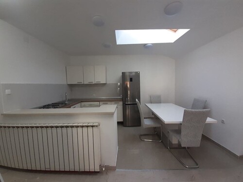 Čučerje - namješten 3-soban stan 80m2 - 160 €/osoba!