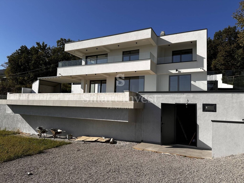 Image 6246190 - 8