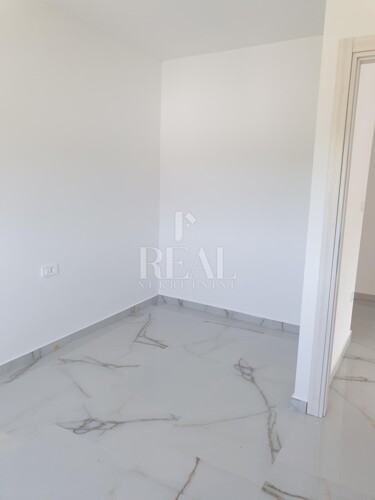 Thumbnail 6246202 - 14