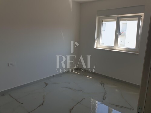 Thumbnail 6246202 - 6