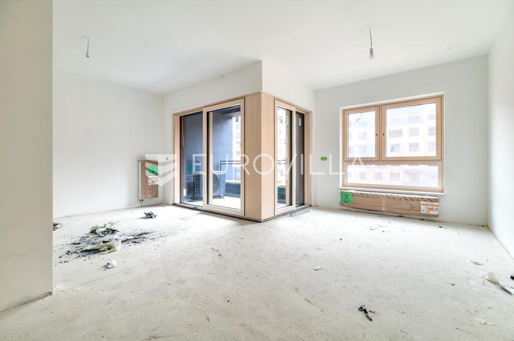 Image 6246333 - 1