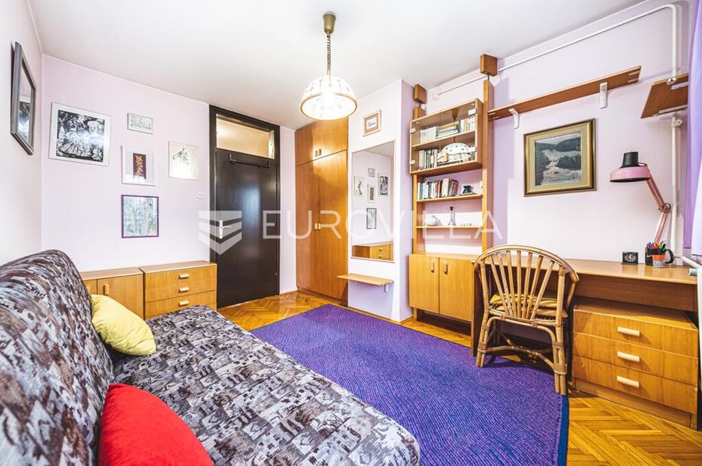 Image 6246347 - 9
