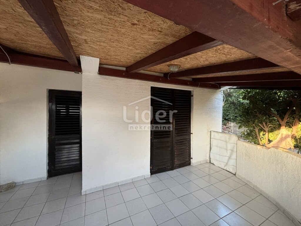 Image 6246389 - 7