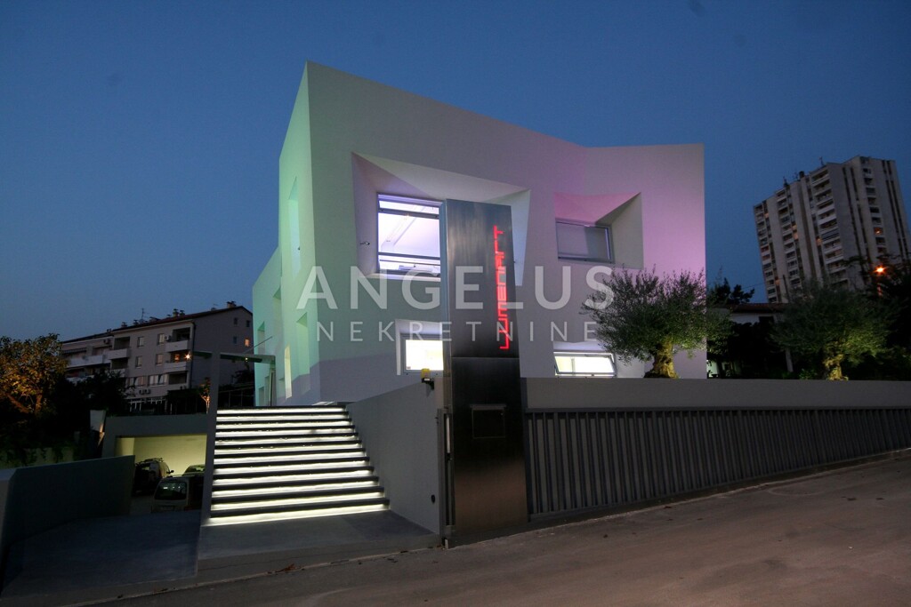 Image 6246502 - 2