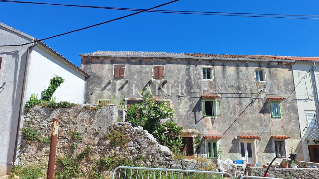 Image 6246536 - 3