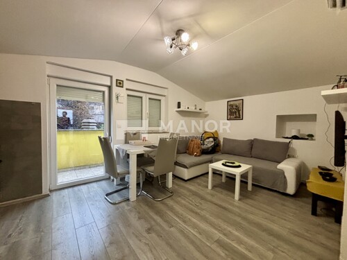 MATULJI, MIHOTIĆI - 2S+DB stan, 2.kat, 64 m2