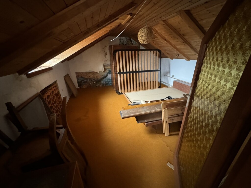 Image 6246632 - 6