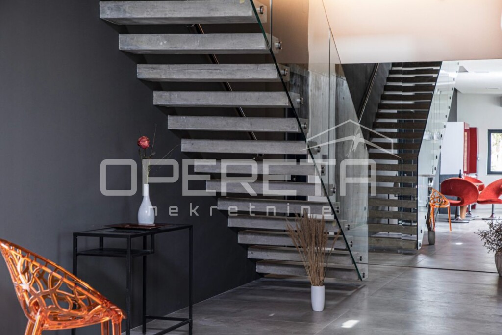 Image 6246866 - 14