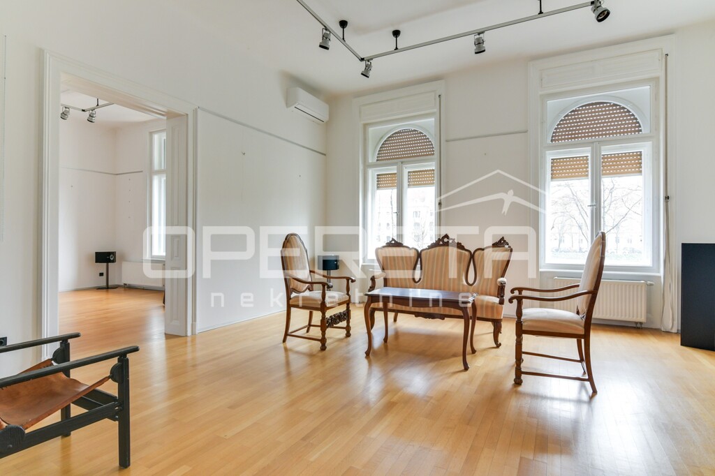 Image 6248250 - 1