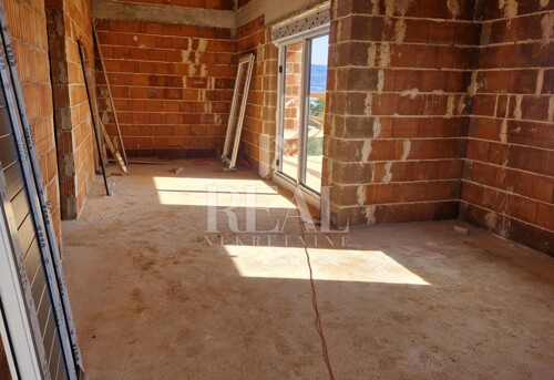 Thumbnail 6248270 - 6