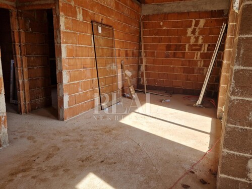 Thumbnail 6248270 - 7