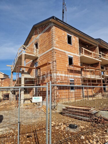 Thumbnail 6248270 - 5