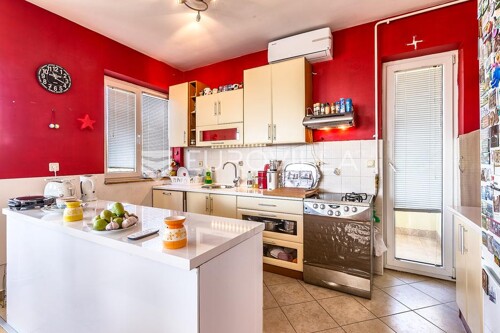 Thumbnail 6248406 - 5