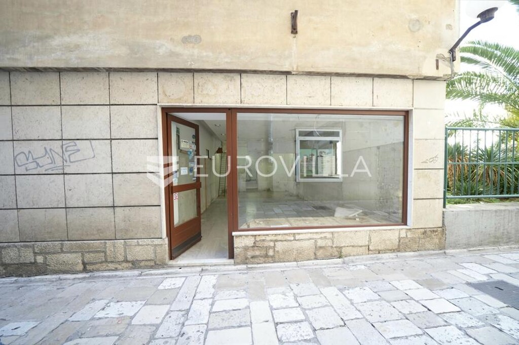 Image 6248409 - 1