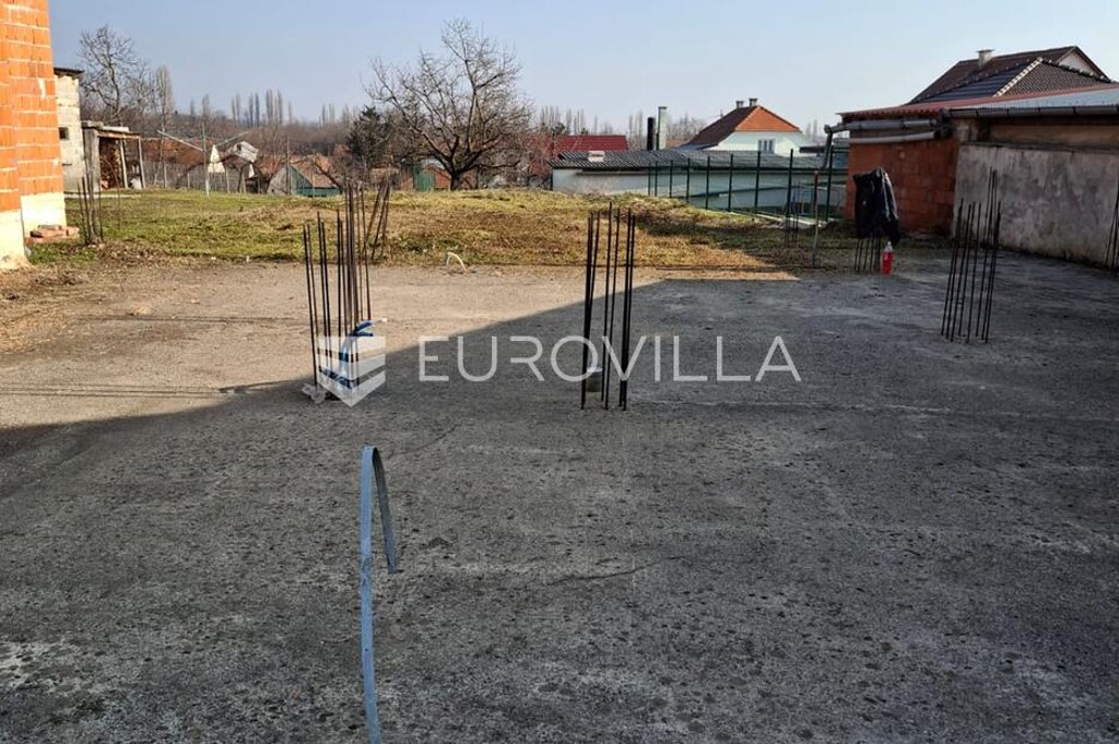 Image 6248420 - 2